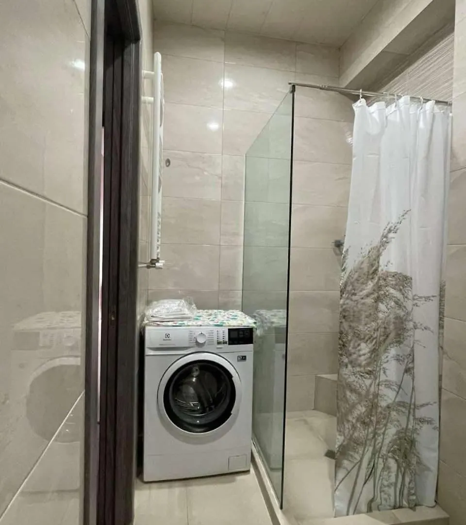 Apartment In Tetris Building Piramida, 150M From The State Subway Tbilisi