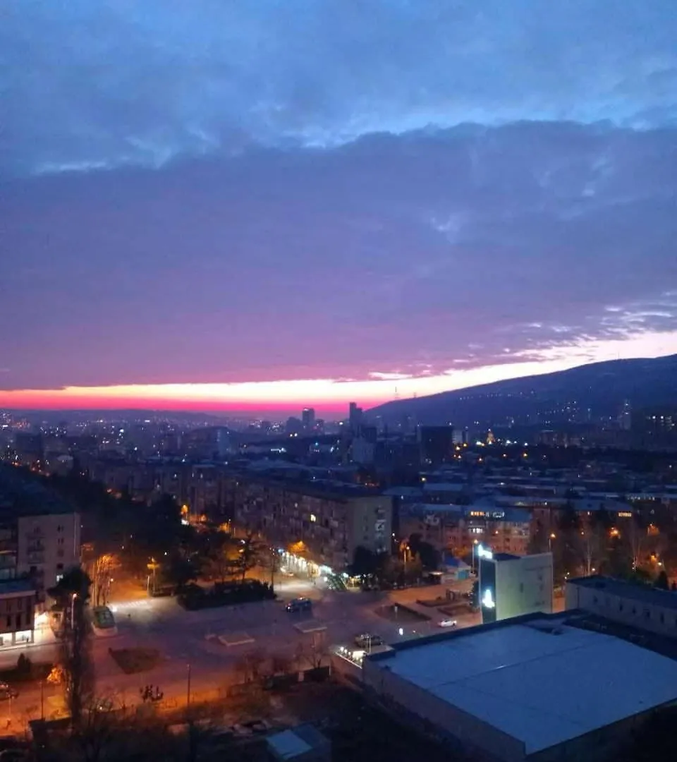Apartment In Tetris Building Piramida, 150M From The State Subway Tbilissi Géorgie